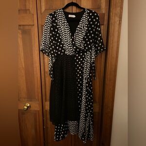 Qing En Women’s Sz XL Black White Artsy Flowy Fomal/Semi-Formal Polka Dot Dress